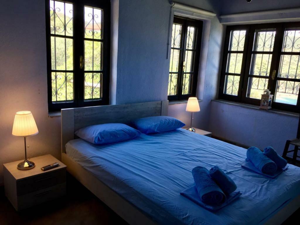 Villa Valia: Traditional Luxurious Residence Pyrgadikia Exteriér fotografie